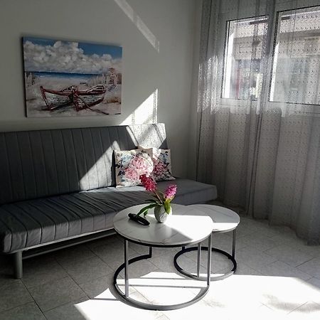 Cozy Kremasti Apartment ภายนอก รูปภาพ